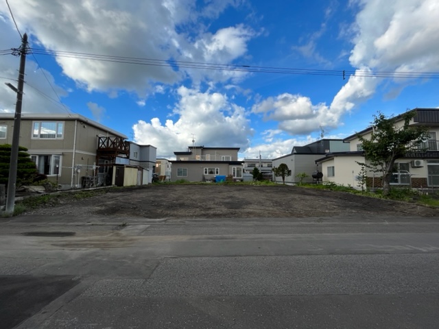 旭川市新富3条1丁目A区画