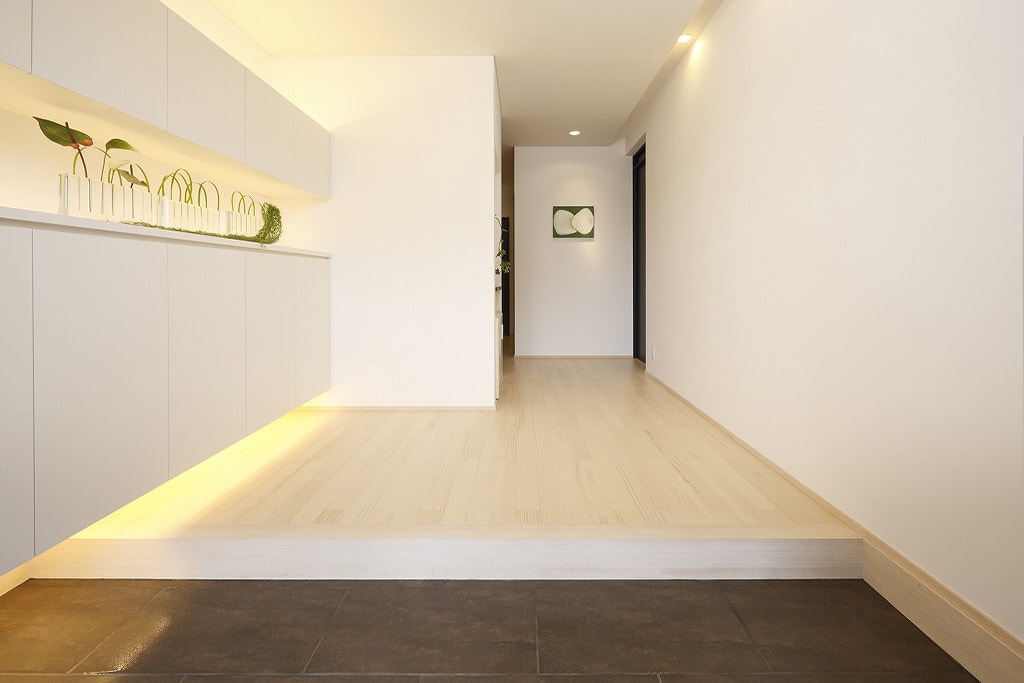 07_青森展示場_玄関