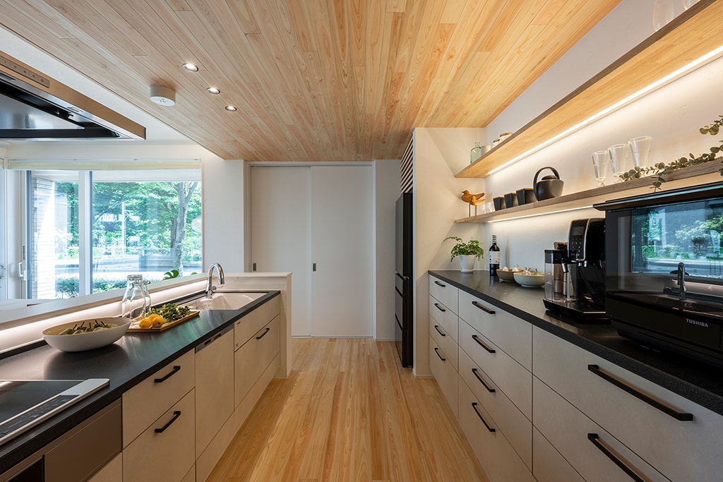 03_金沢御経塚展示場_キッチン