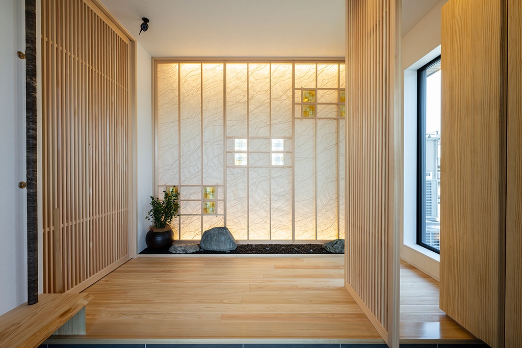 07_金沢御経塚展示場_玄関