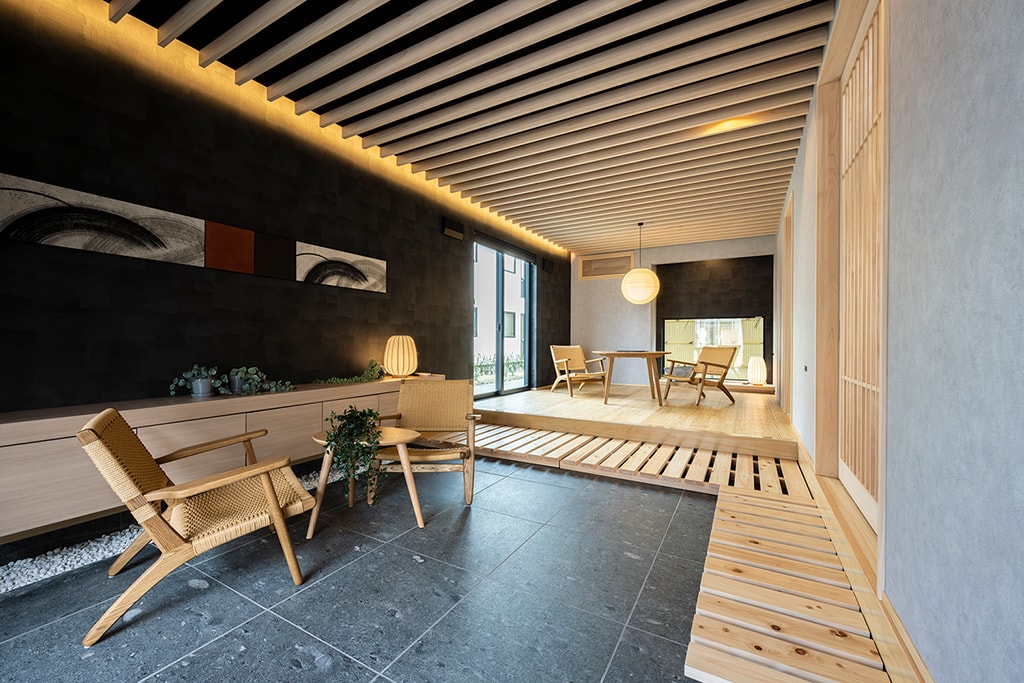 07_なとり展示場_玄関