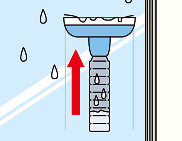 窓ガラスにできた結露は朝のうちに拭き取る