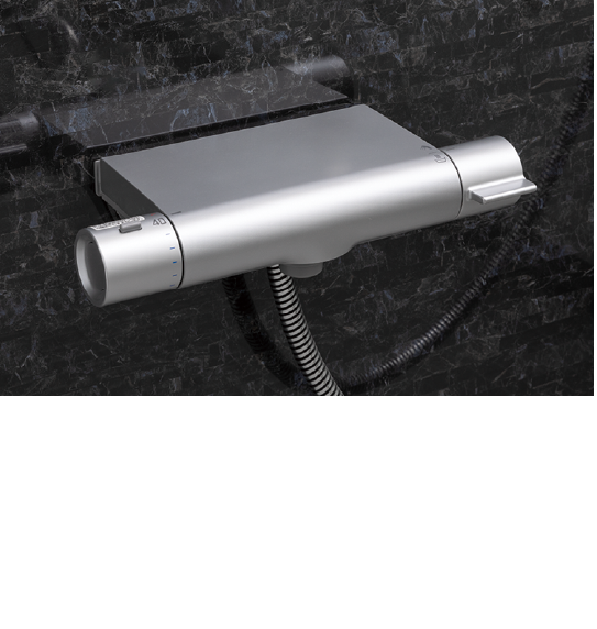 クランクレス水栓,クランク部分をカバーで覆ったデザイン性が高く、優れた水栓。凹凸の少ないフラットな形状なので、お手入れやお掃除も簡単です。