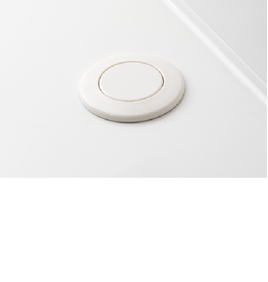 プッシュワンウェイ排水栓,ボタンを押すだけで浴槽のお湯を排水できるので、お湯の入り替えや残り湯の排水がスムーズです。