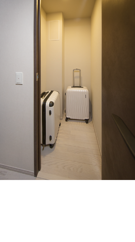 納戸,季節家電やアウトドア用品など、大型で使用頻度の低いものの収納場所には納戸が便利です。※一部タイプのみ