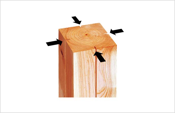 檜無垢柱4面切溝加工イメージ
