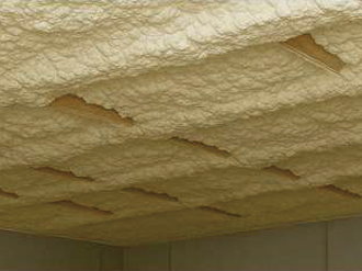 吹付硬質ウレタンフォーム