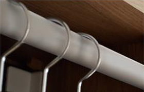 ハンガーパイプ